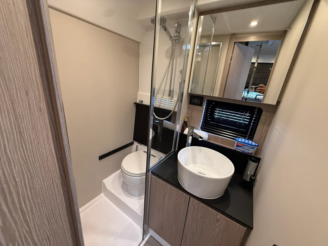 2021 Azimut 45 ATLANTIS 45.0 feet, Cape Coral, FL #31