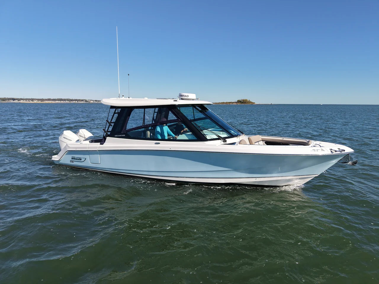 2025 Boston Whaler 330 Vantage 33.0 feet, Wakefield, RI #4