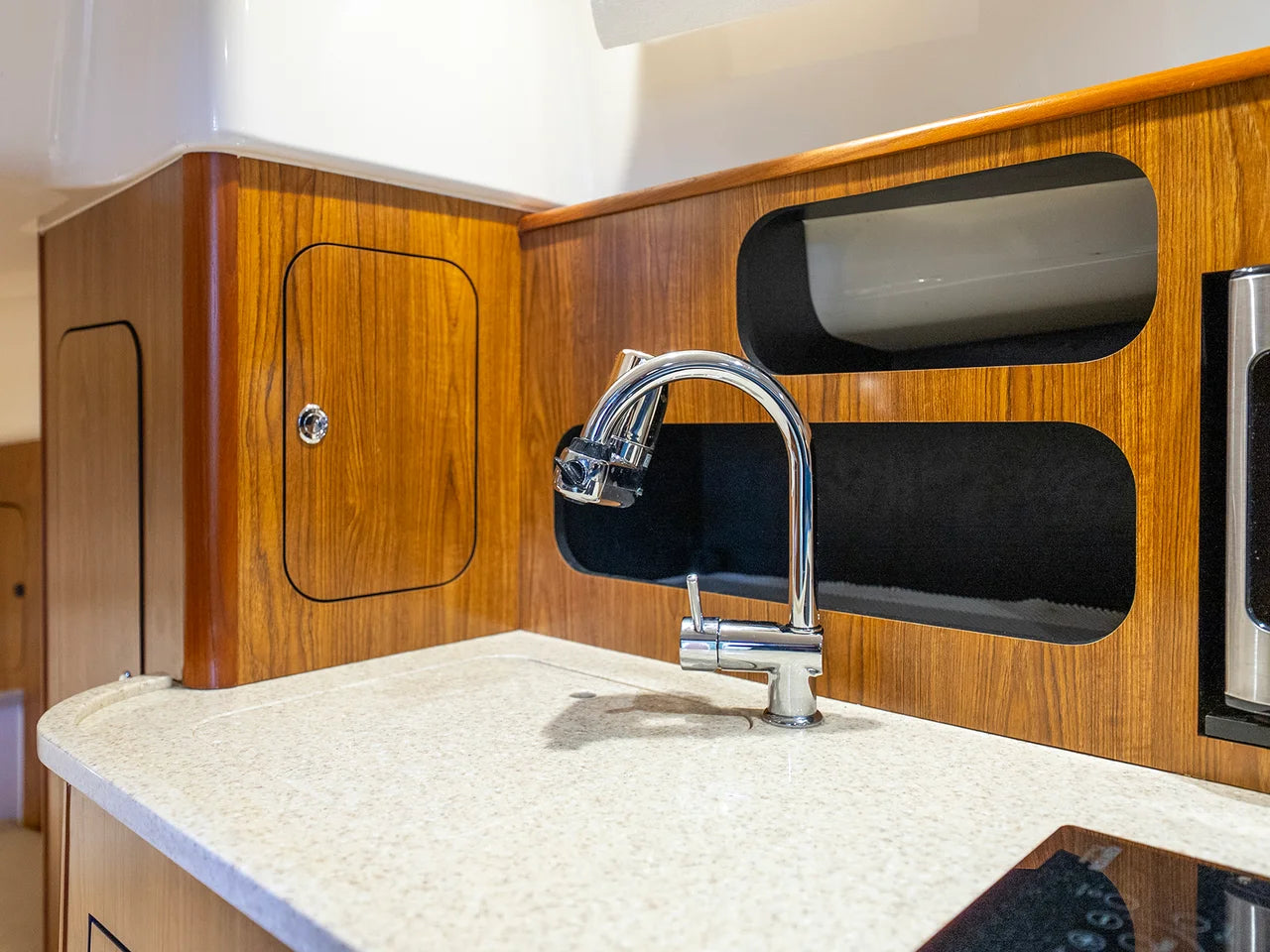 2012 Pursuit 345 OFFSHORE 36.0 feet, Coral Gables, FL #67