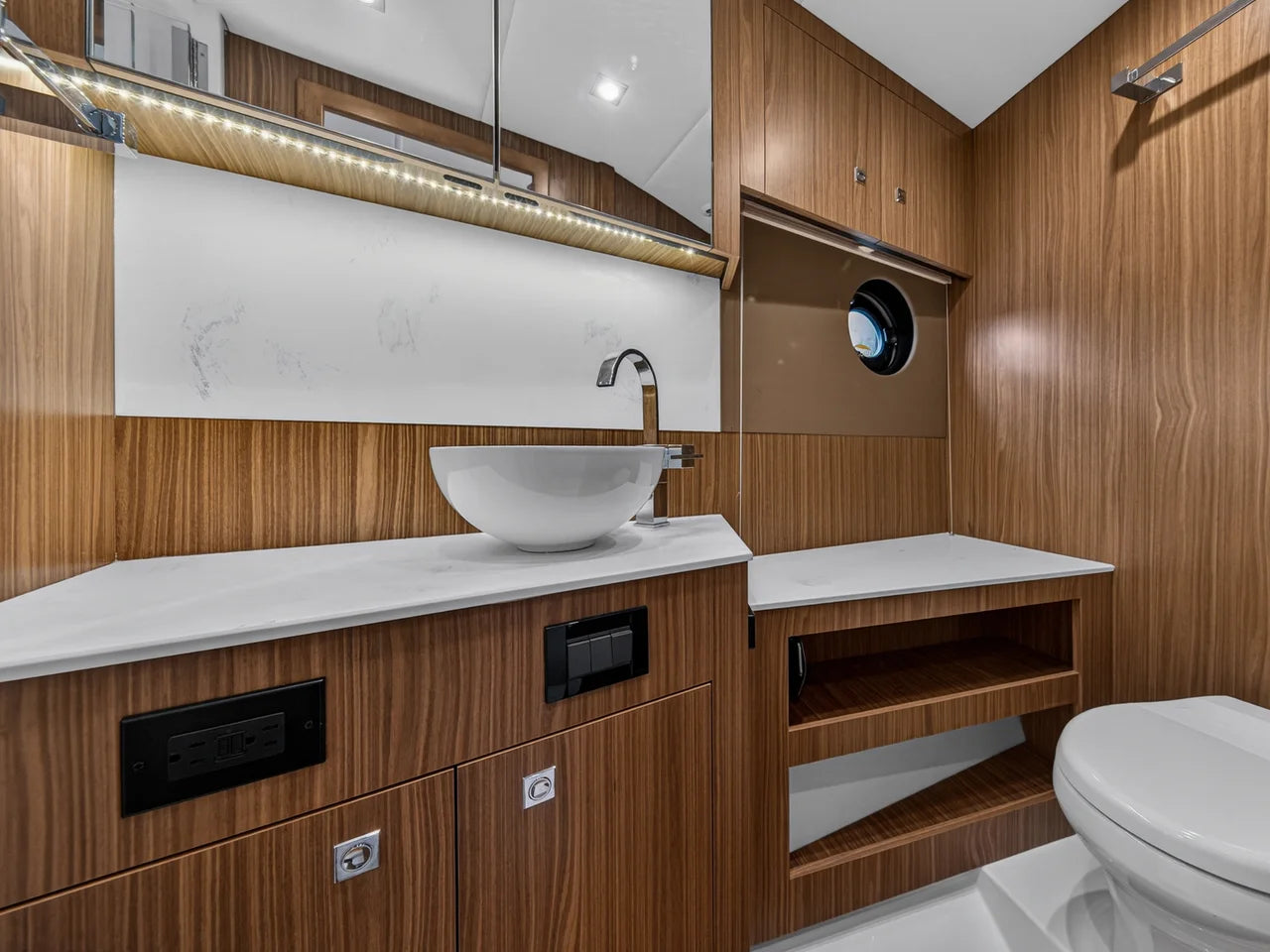 2026 Cruisers Yachts 46 Cantius 46.0 feet, Stuart, Florida #54
