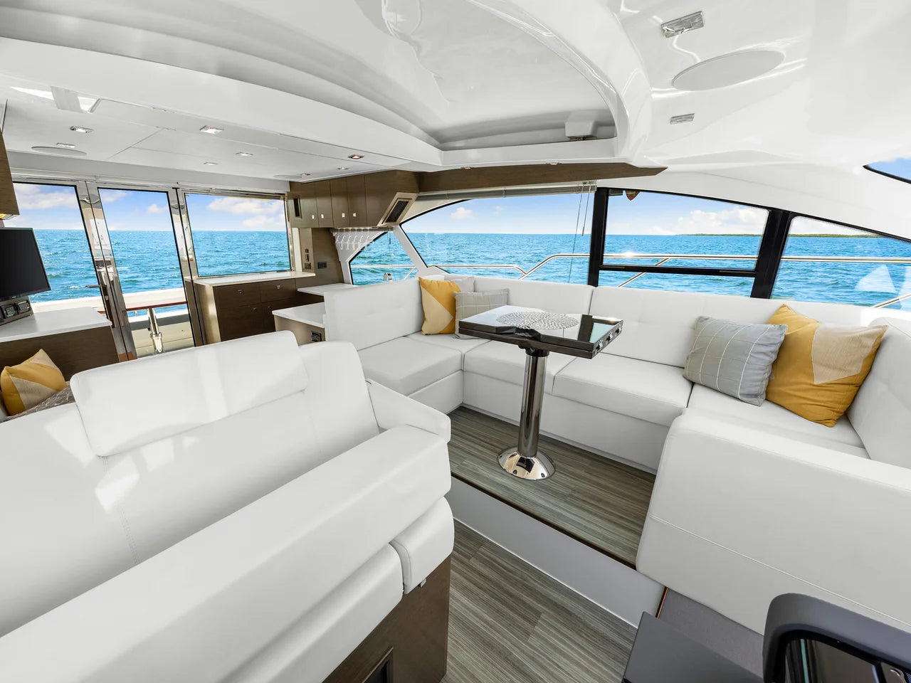 2020 Cruisers Yachts 50 CANTIUS 49.0 feet, Venice, Florida #59