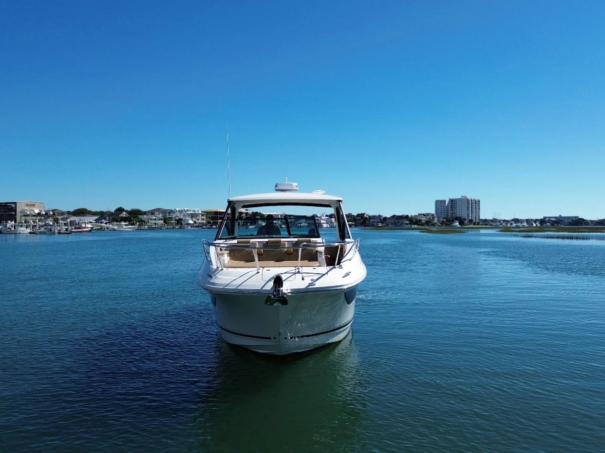 2025 Sea Ray Sundancer 320 Outboard 32.0 feet, Wrightsville Beach, North Carolina #4