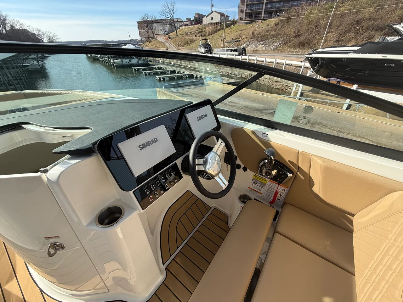 2026 Sea Ray SDX 250 Outboard 25.0 feet, Lake Ozark, Missouri #12