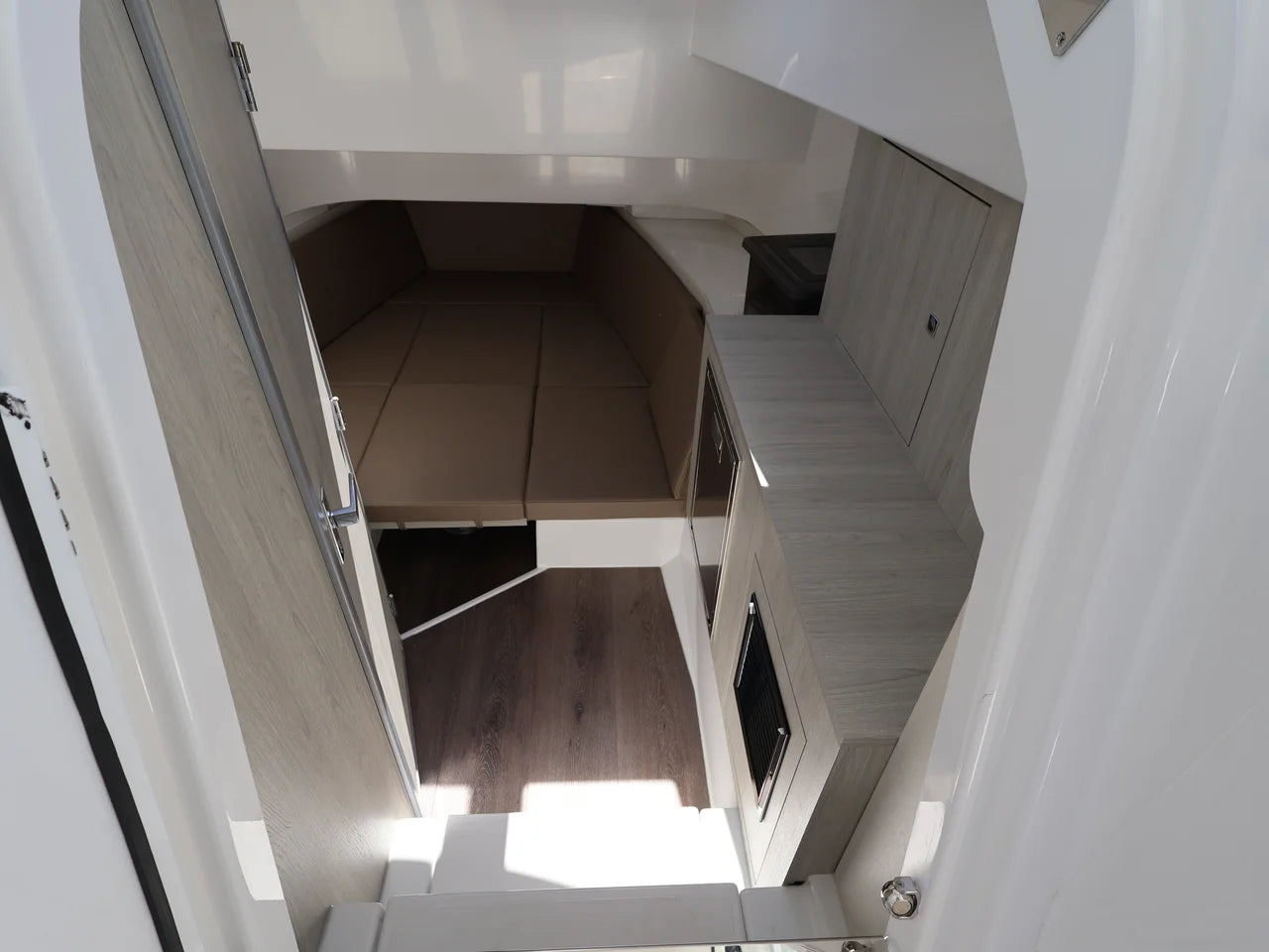 2026 Cruisers Yachts 38 VTR 38.0 feet, Naples, Florida #37