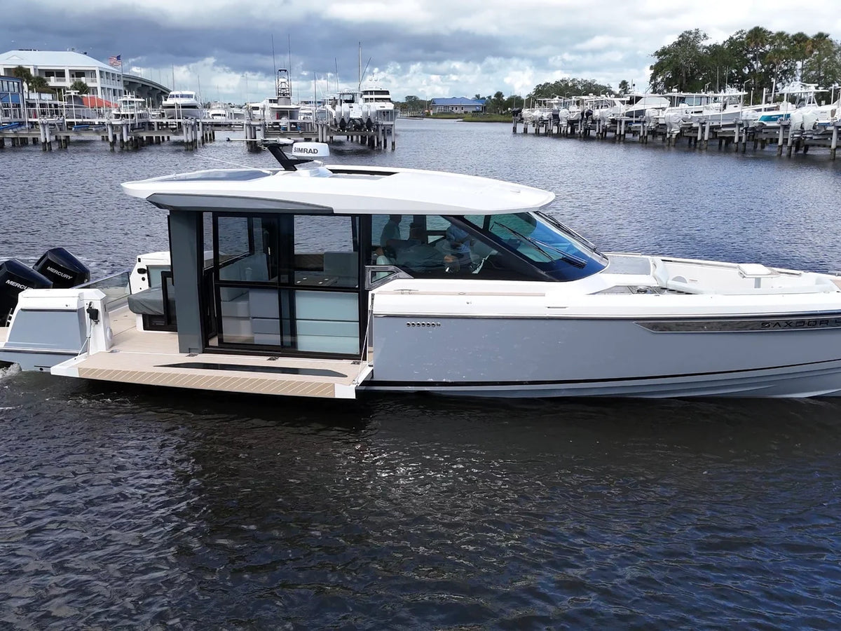 2027 Saxdor 400 GTC 40.0 feet, Jacksonville Beach, Florida #4
