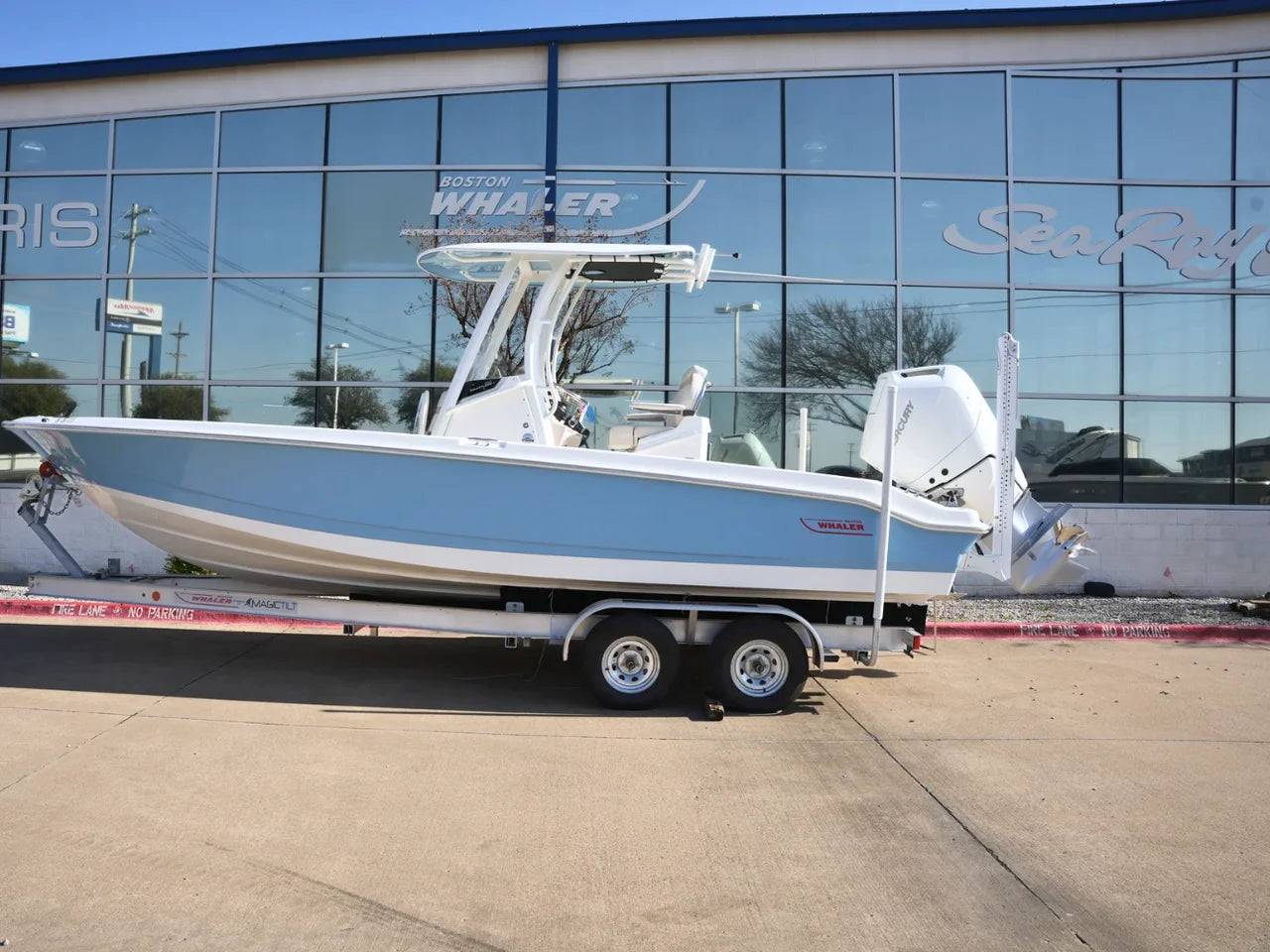 2026 Boston Whaler 250 Dauntless 25.0 feet, Lewisville, TX #1
