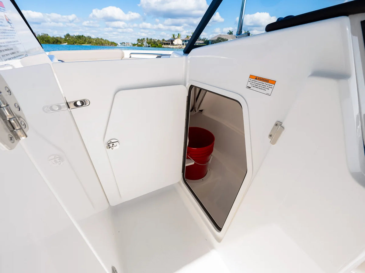 2026 Boston Whaler 210 Vantage 21.0 feet, Venice, Florida #44