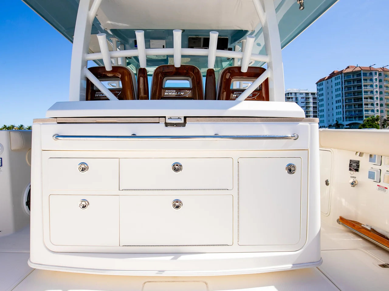 2024 Boston Whaler 380 OUTRAGE 38.0 feet, Ft. Lauderdale, FL #40