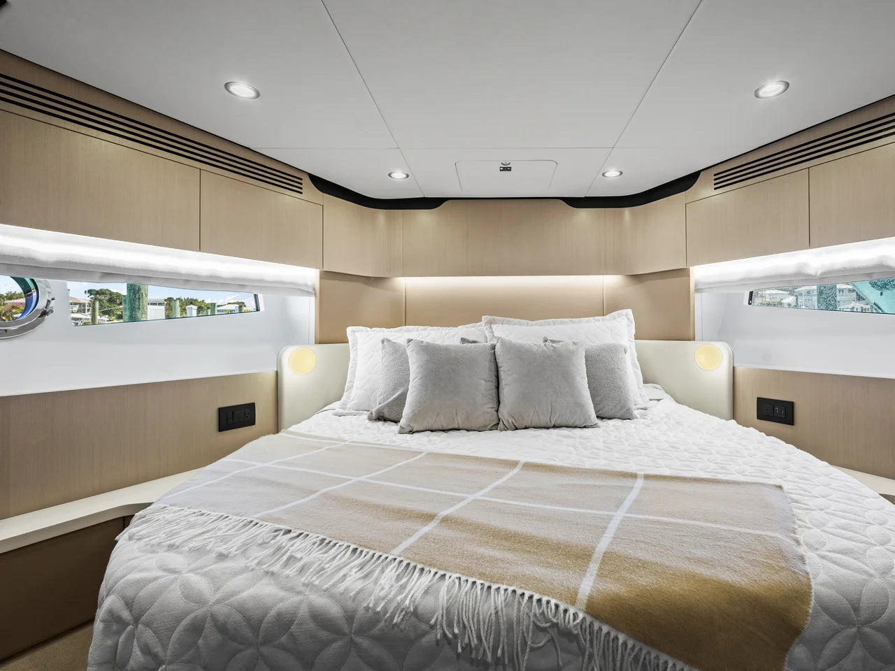 2023 Azimut AZ60 FLY 60.0 feet, Fort Myers, FL #46