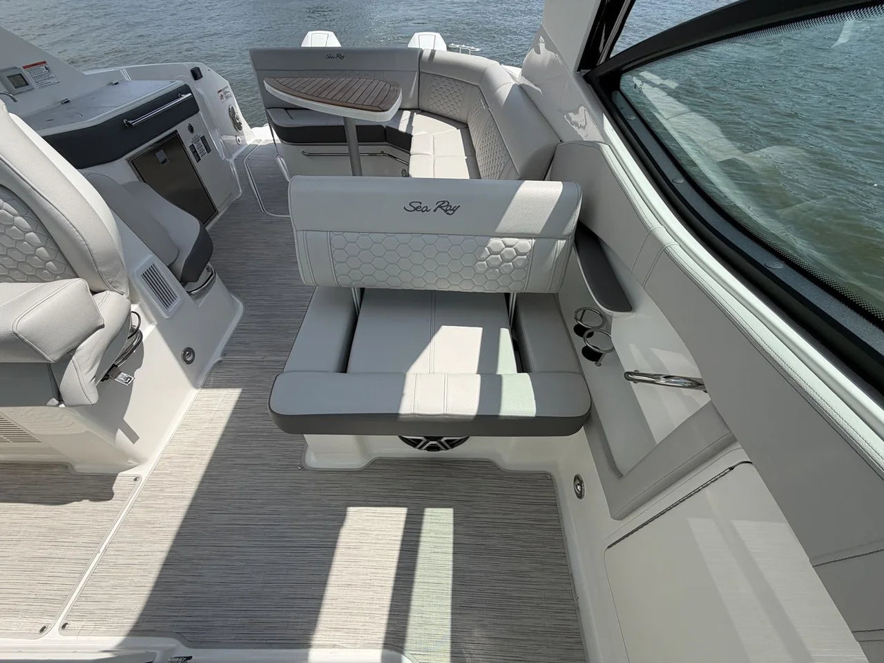 2026 Sea Ray Sundancer 320 Outboard 32.0 feet, Seabrook, TX #41