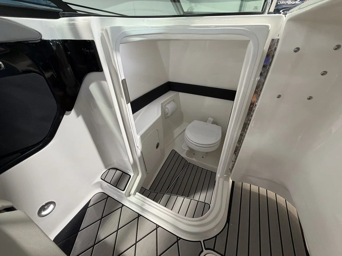 2027 Sea Ray SLX 260 Outboard 26.0 feet, Cornelius, North Carolina #26