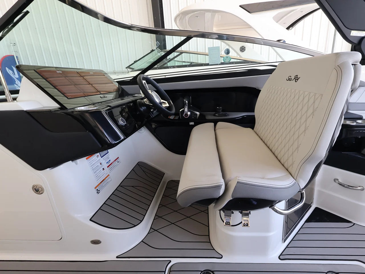 2026 Sea Ray SLX 280 Outboard 28.0 feet, Naples, Florida #14