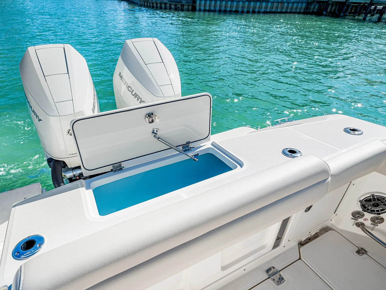 2026 Boston Whaler 330 Outrage 33.0 feet, Sarasota, FL #26