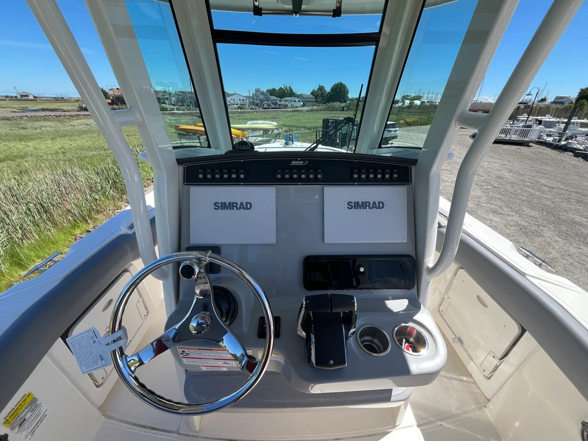 2026 Boston Whaler 250 Outrage 25.0 feet, Westbrook, Connecticut #9