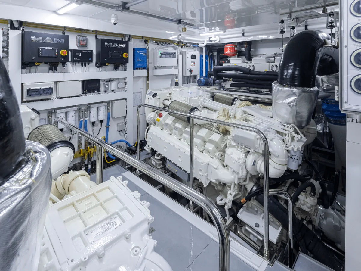 2027 Ocean Alexander 27R 88.0 feet, Inuvik, Northwest Territories #99