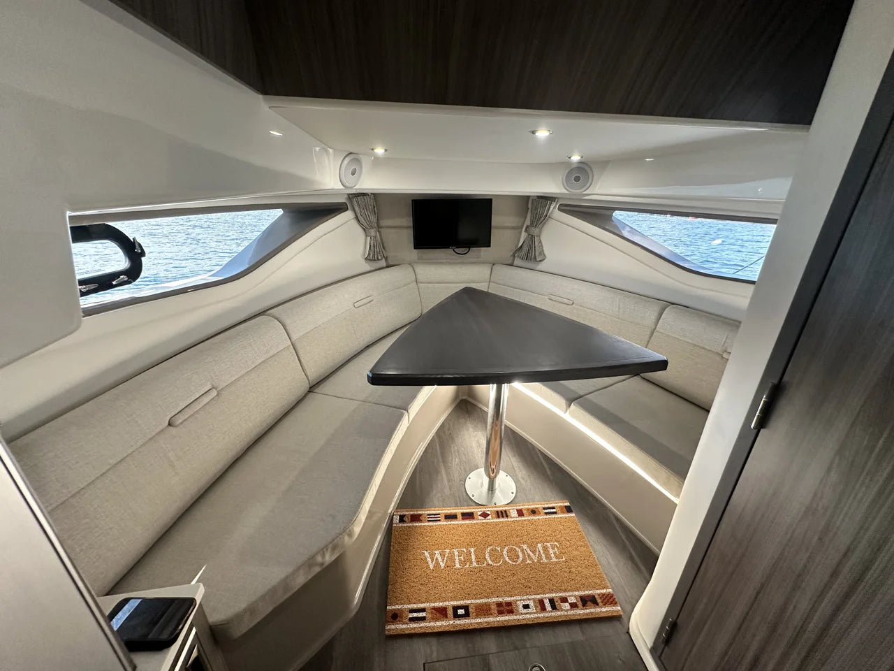 2023 Sea Ray 320 SUNDANCER OB 32.0 feet, Kittery, ME #21