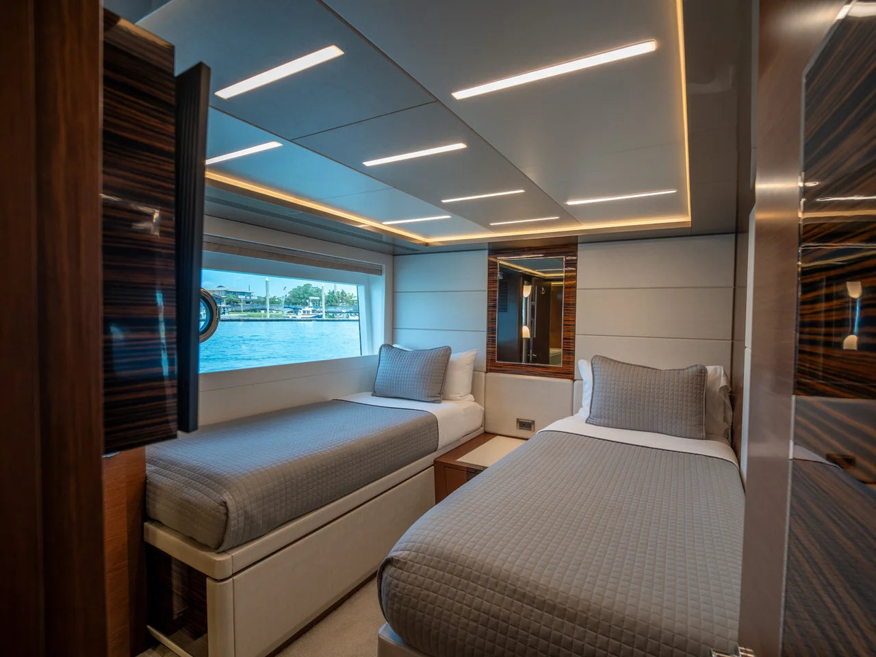 2021 Ocean Alexander 28R 90.0 feet, Wrightsville Beach, North Carolina #79