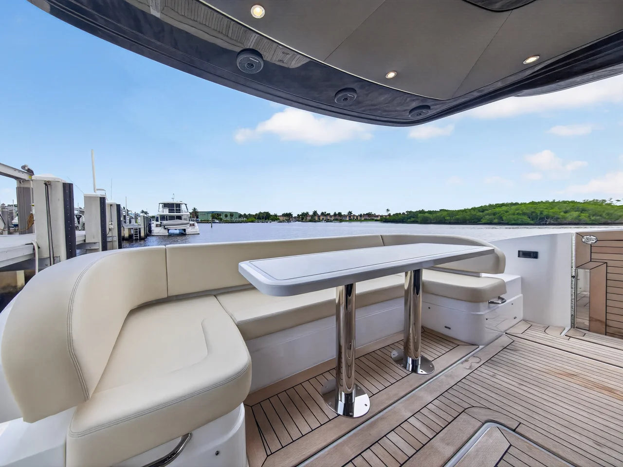 2026 Cruisers Yachts 57 FLY 57.0 feet, Stuart, Florida #65