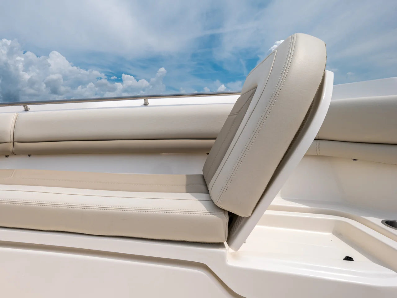2027 Boston Whaler 380 Outrage 38.0 feet, Pensacola, Florida #74