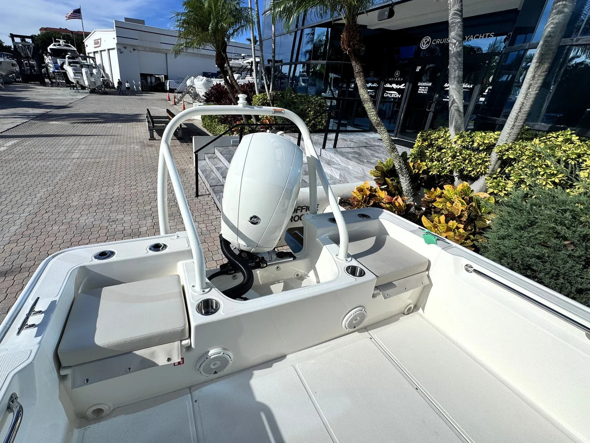 2027 Boston Whaler 190 Montauk 19.0 feet, Pompano Beach, Florida #10