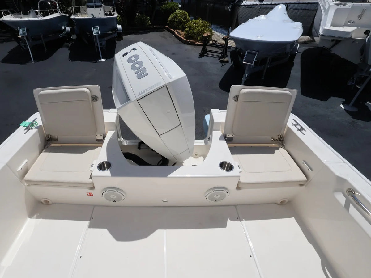 2027 Boston Whaler 210 Montauk 21.0 feet, Naples, Florida #10