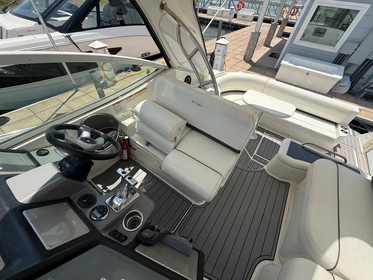 2007 Cruisers Yachts 420 EXPRESS 42.0 feet, Lewisville, TX #24
