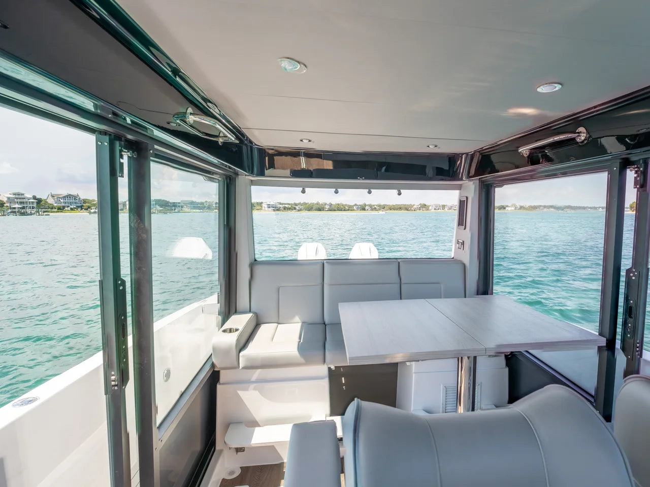 2027 Cruisers Yachts 38 VTR EC 38.0 feet, Wrightsville Beach, North Carolina #11