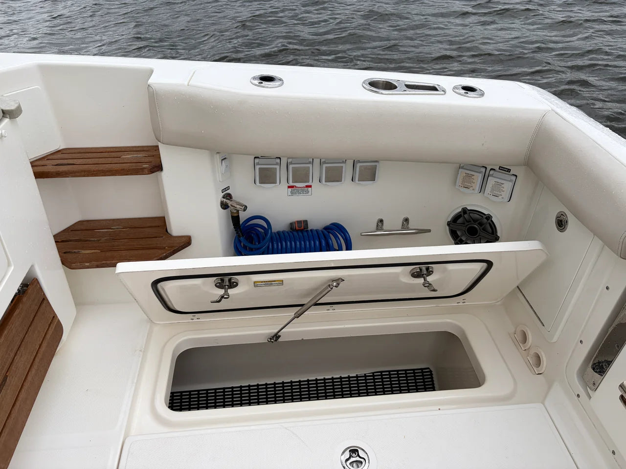 2022 Boston Whaler 380 Realm 38.0 feet, Charleston, South Carolina #14