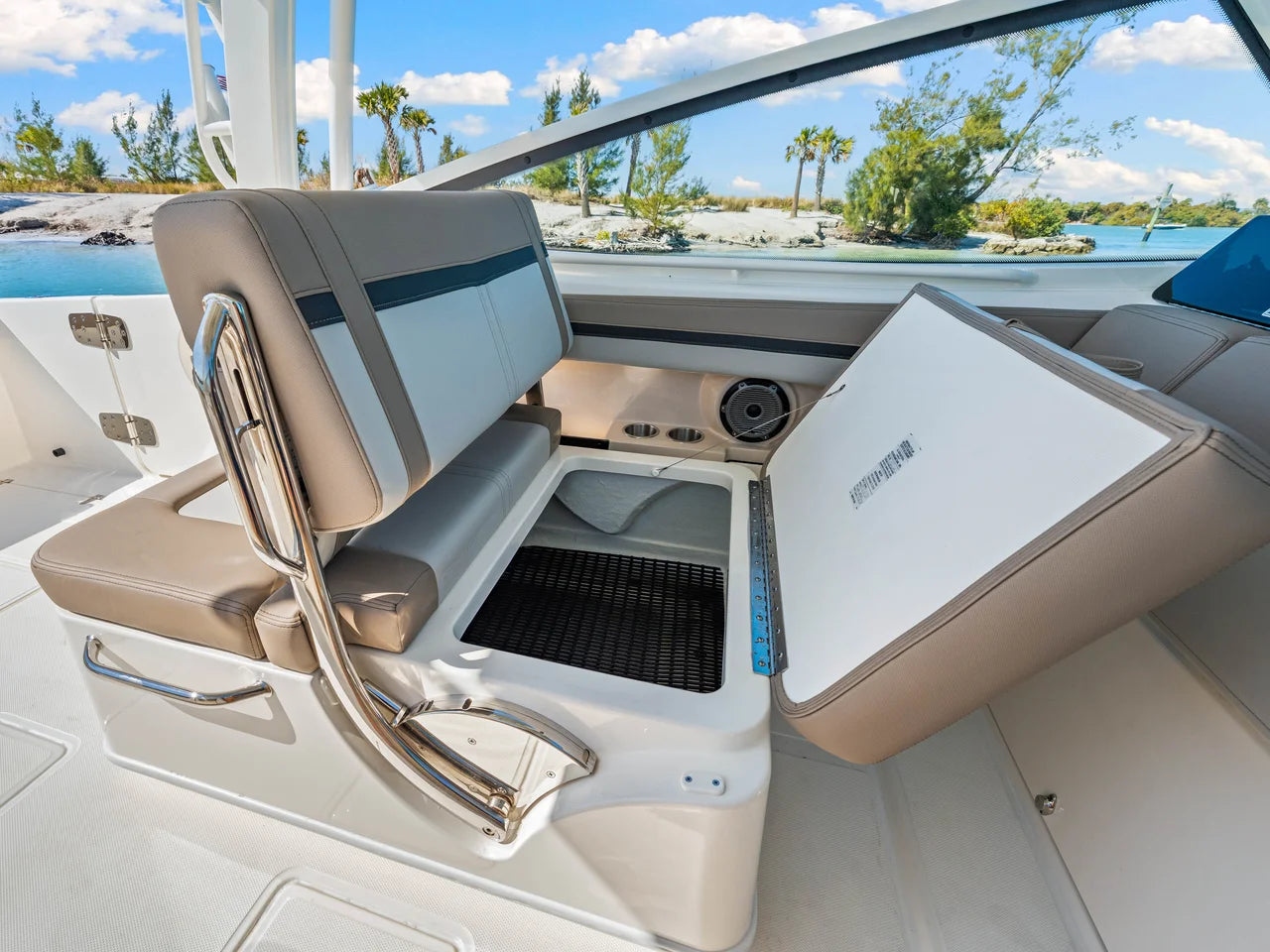 2026 Boston Whaler 280 Vantage 28.0 feet, Venice, Florida #70