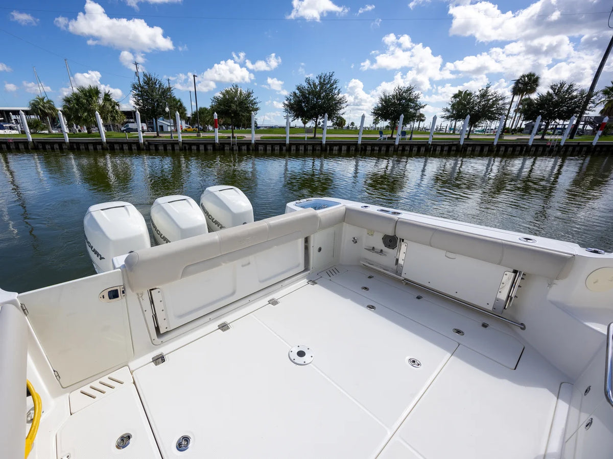 2017 Boston Whaler 345 CONQUEST 33.0 feet, Seabrook, TX #34