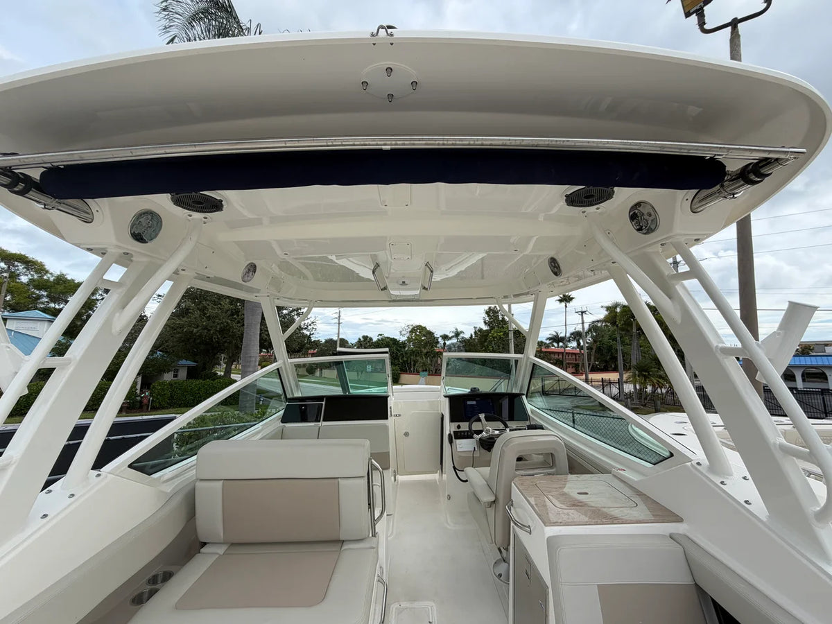 2027 Boston Whaler 280 Vantage 28.0 feet, Stuart, Florida #16