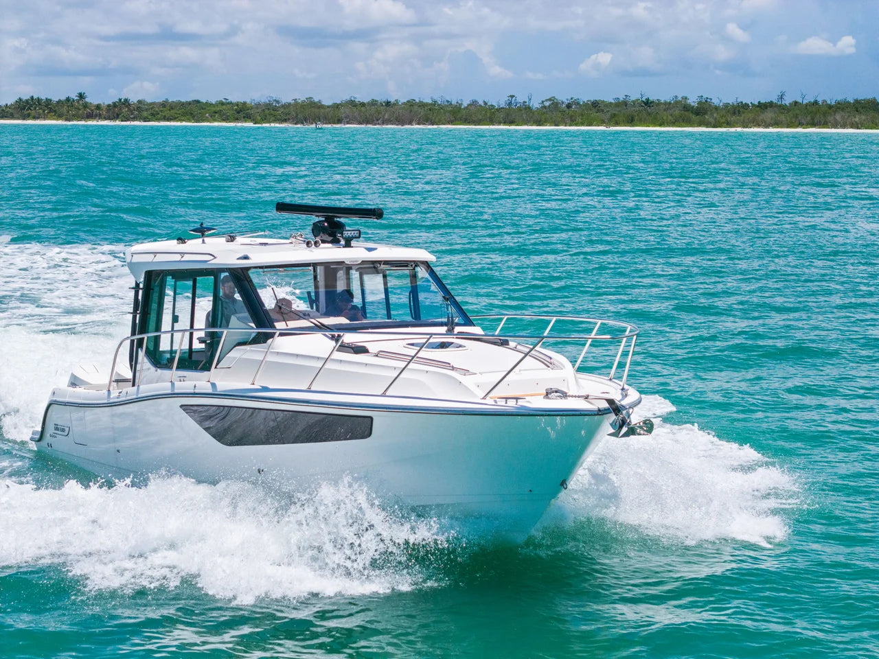 2025 Boston Whaler 365 CONQUEST 36.0 feet, Naples, Florida #4