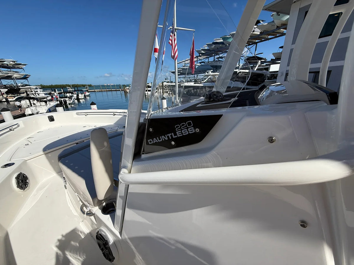 2027 Boston Whaler 220 Dauntless 22.0 feet, Sarasota, FL #16