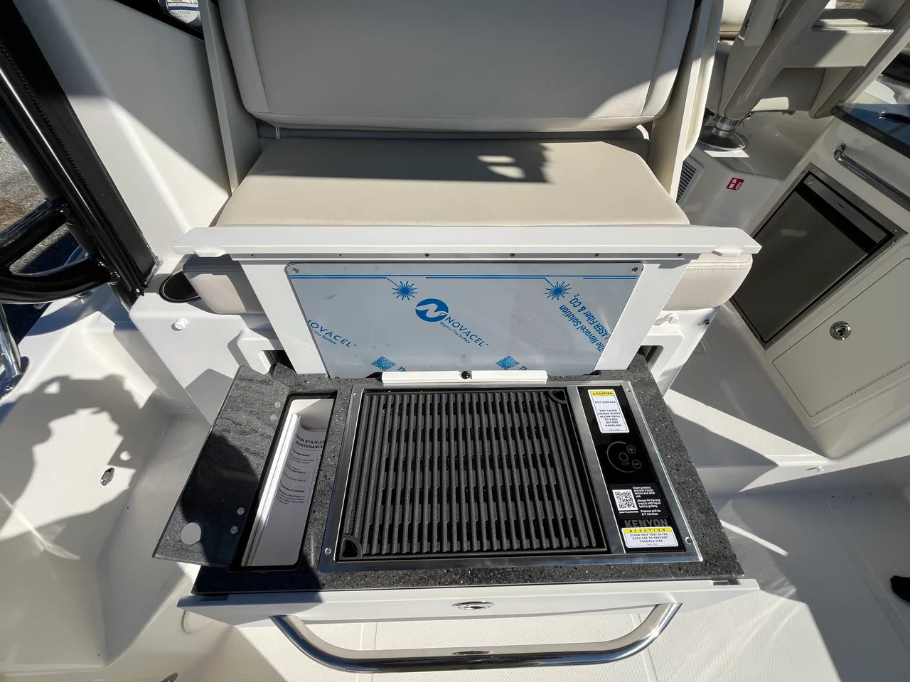 2026 Boston Whaler 325 Conquest 32.0 feet, Westbrook, Connecticut #30
