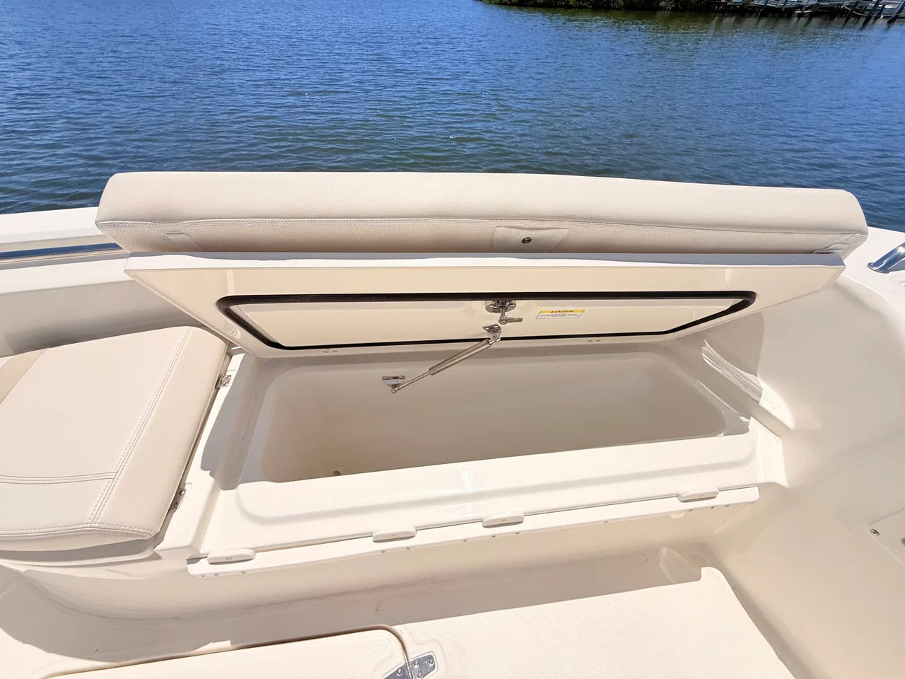 2027 Boston Whaler 280 Dauntless 28.0 feet, St Petersburg, FL #64