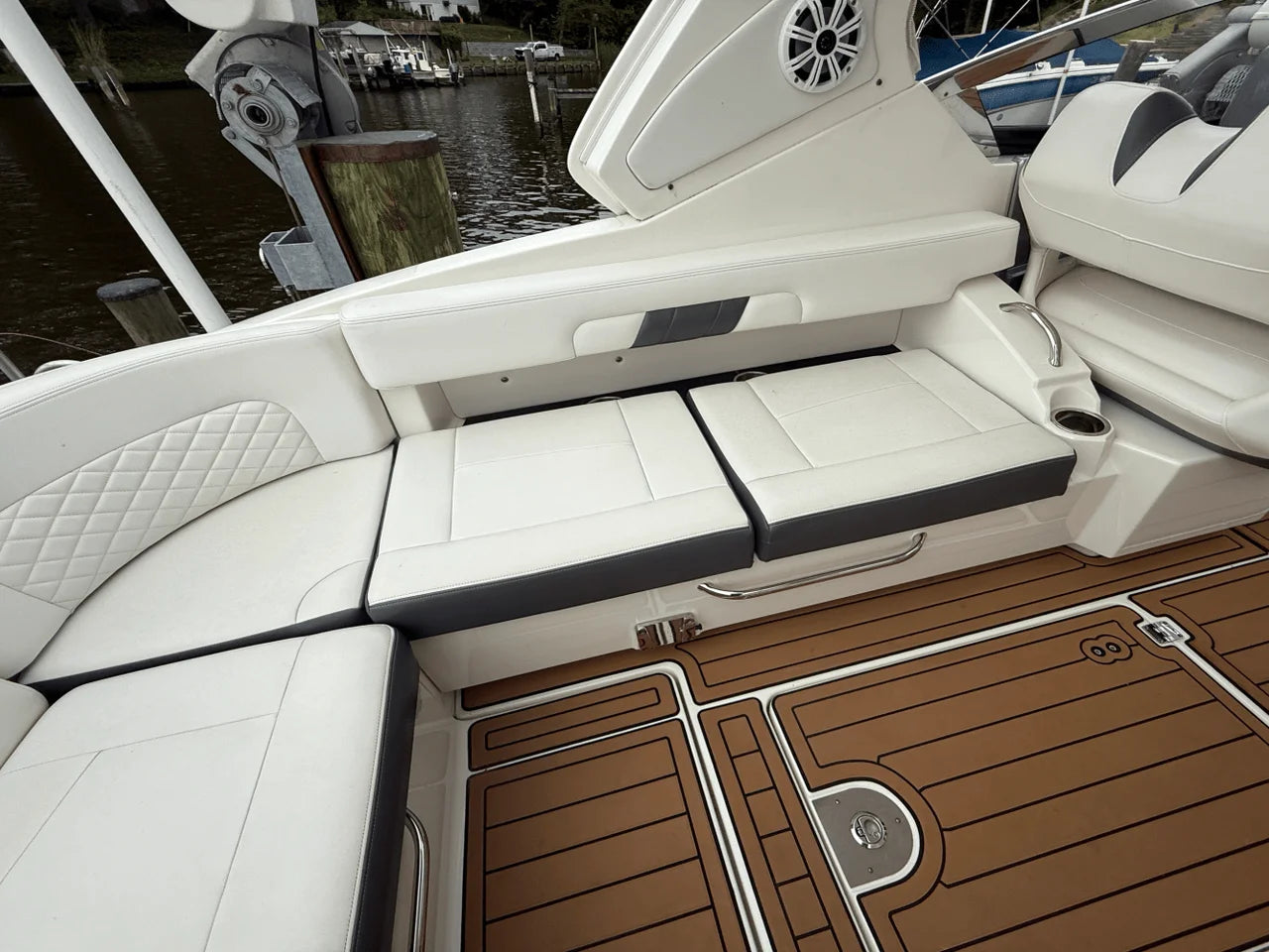 2015 Chaparral 327 SSX 32.0 feet, Grasonville, Maryland #14