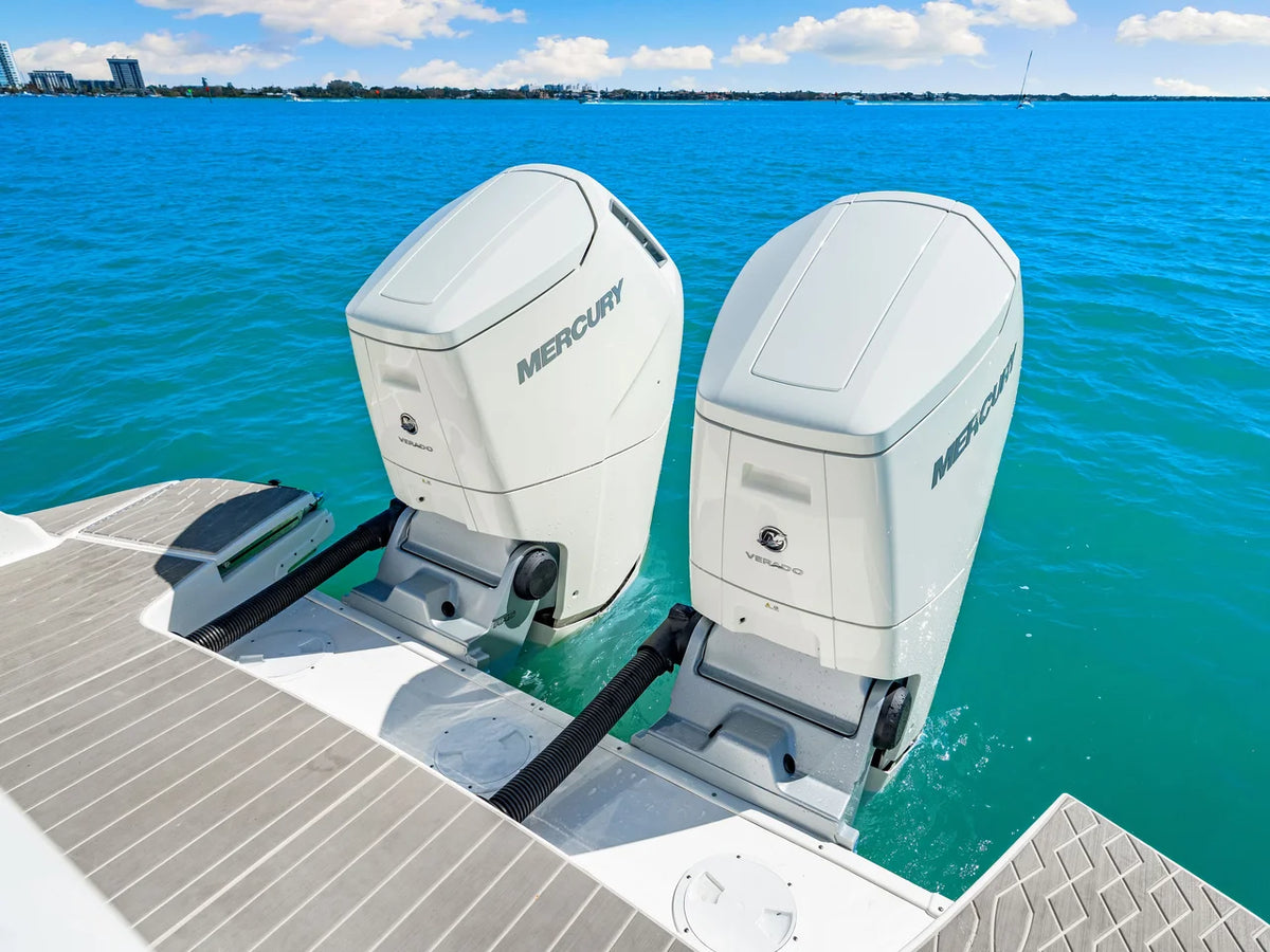 2026 Sea Ray Sundancer 370 Outboard 37.0 feet, Sarasota, FL #40