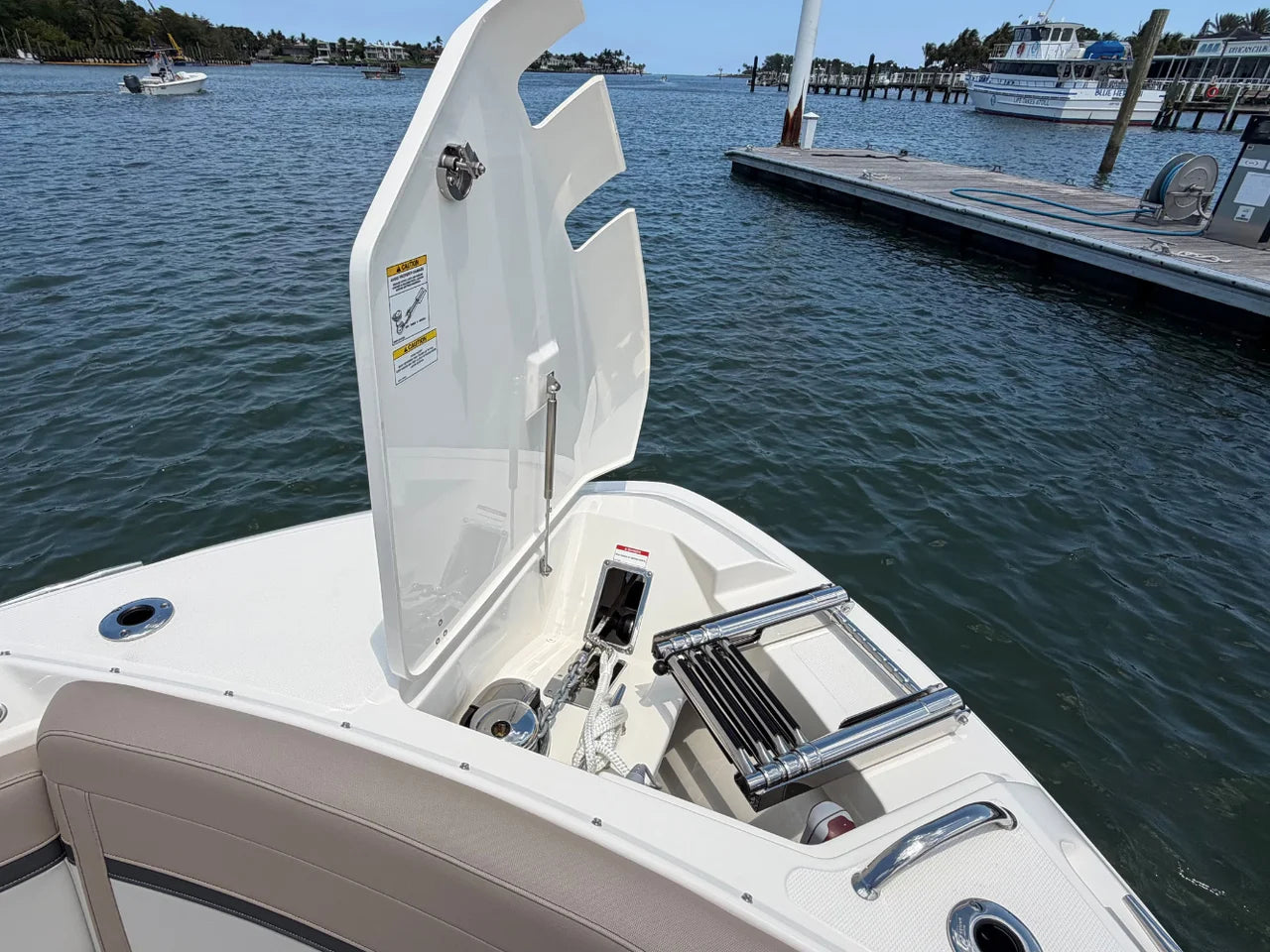 2026 Boston Whaler 280 Vantage 28.0 feet, Jupiter, Florida #32