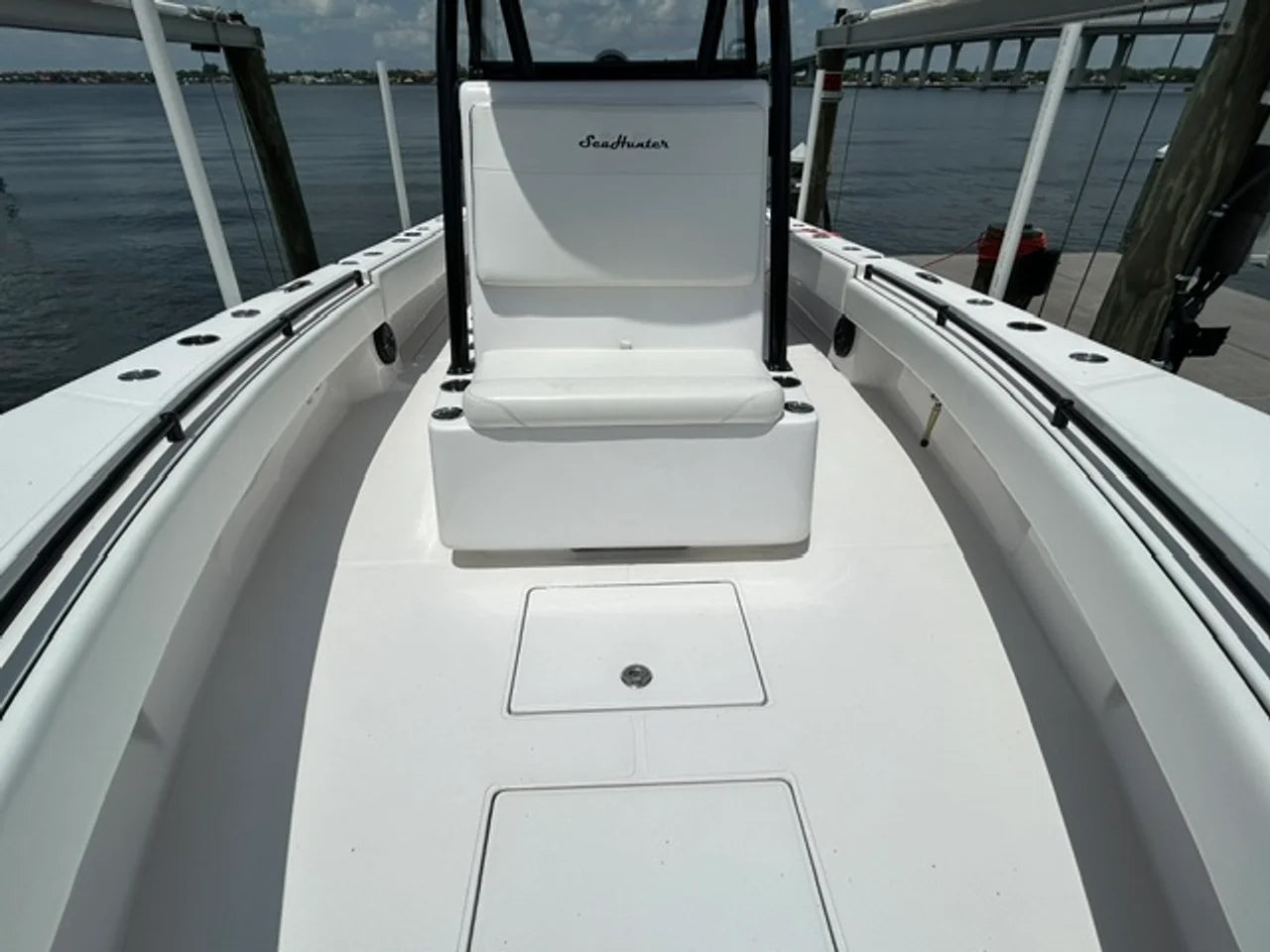 2019 SeaHunter 28 FLORIDIAN 28.0 feet, Stuart, Florida #16