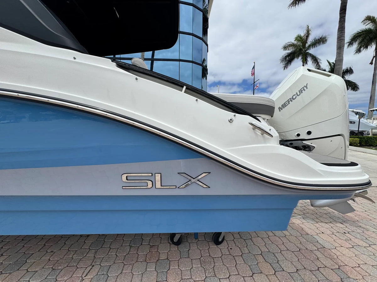 2026 Sea Ray SLX 260 Outboard 26.0 feet, Pompano Beach, Florida #4