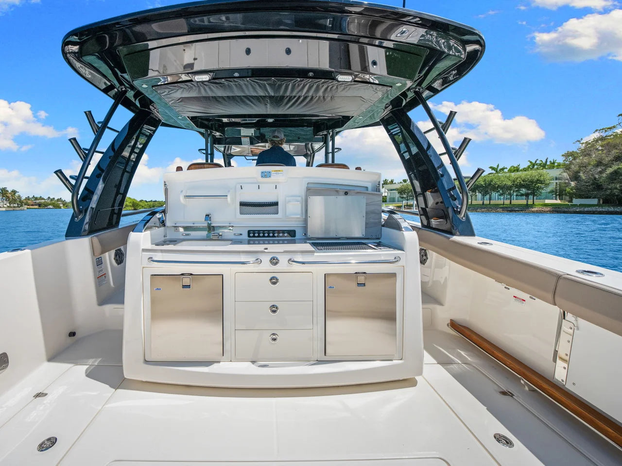 2026 Boston Whaler 420 Outrage 42.0 feet, Naples, Florida #35