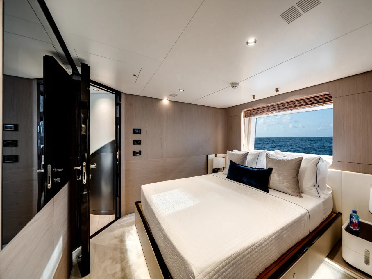 2020 Azimut GRANDE 27M 87.0 feet, Pompano Beach, FL #11