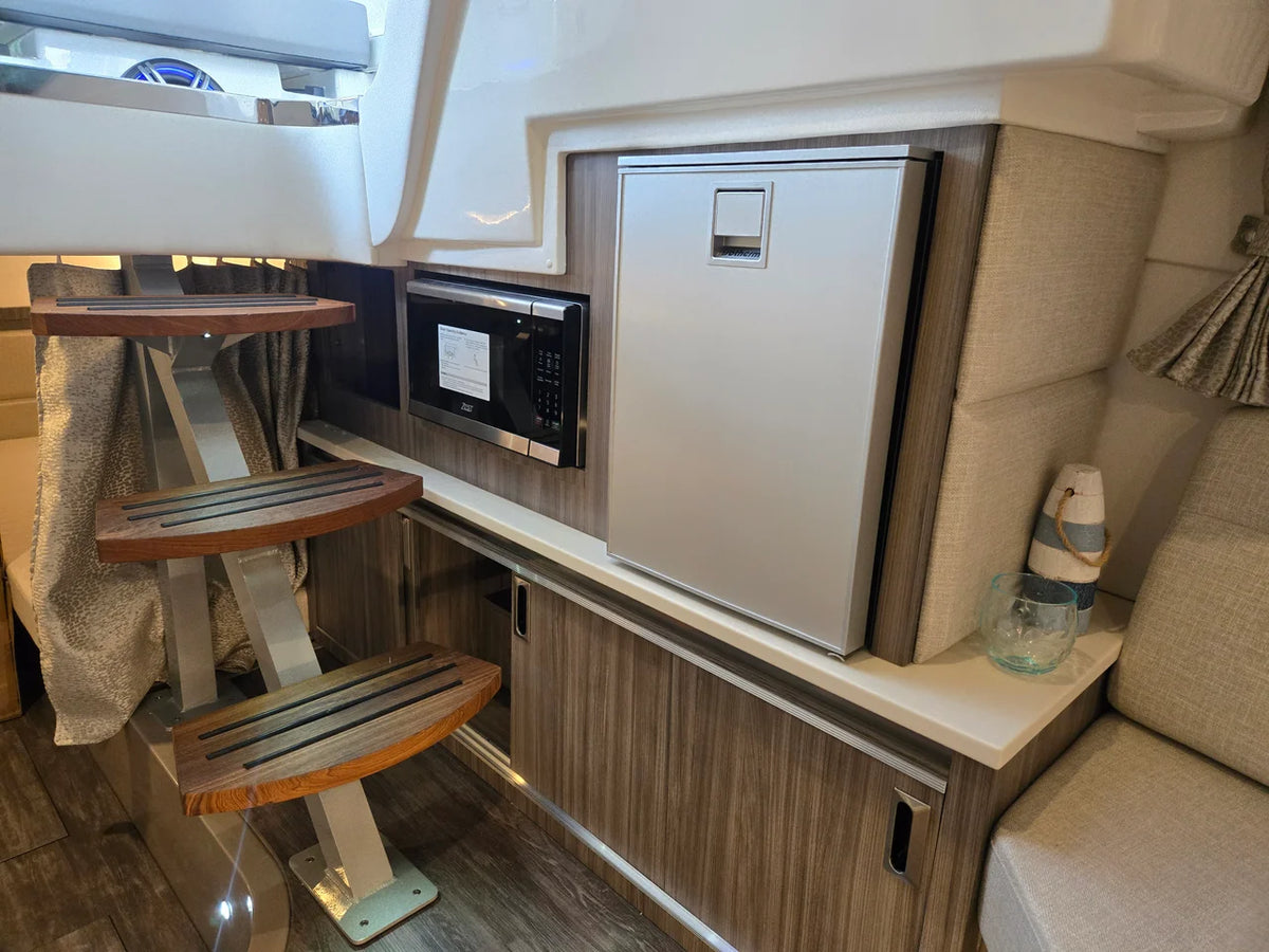 2026 Sea Ray Sundancer 320 Outboard 32.0 feet, Charleston, SC #24