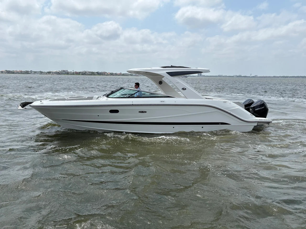 2026 Sea Ray SLX 310 Outboard 31.0 feet, Seabrook, TX #1