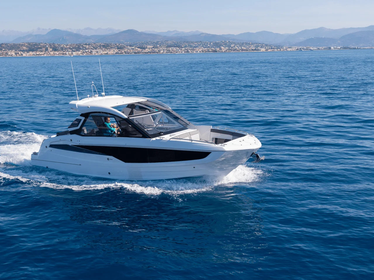 2026 Galeon 335 GTO 33.0 feet, Inuvik, Northwest Territories #5