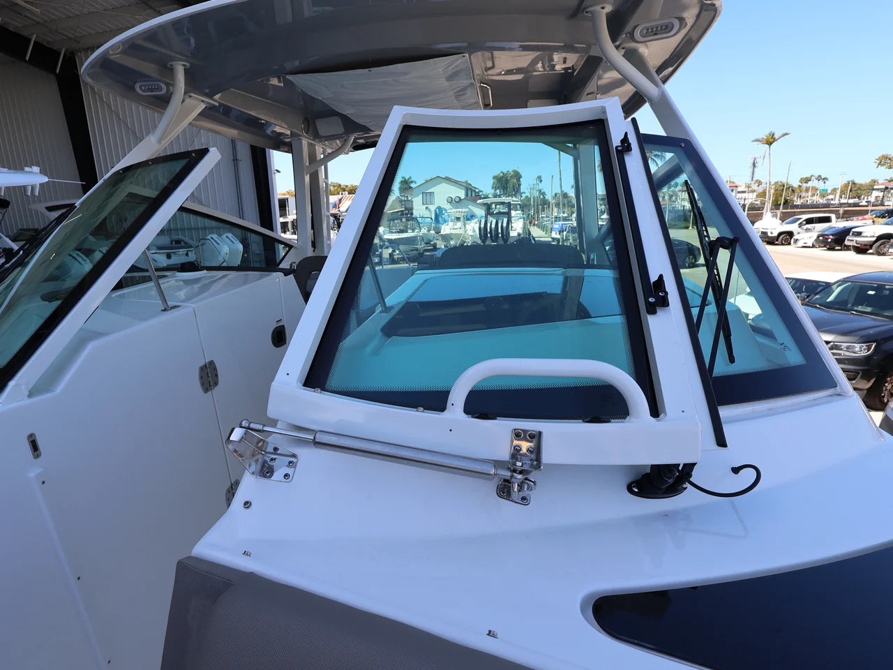 2026 Boston Whaler 330 Vantage 33.0 feet, Naples, Florida #42