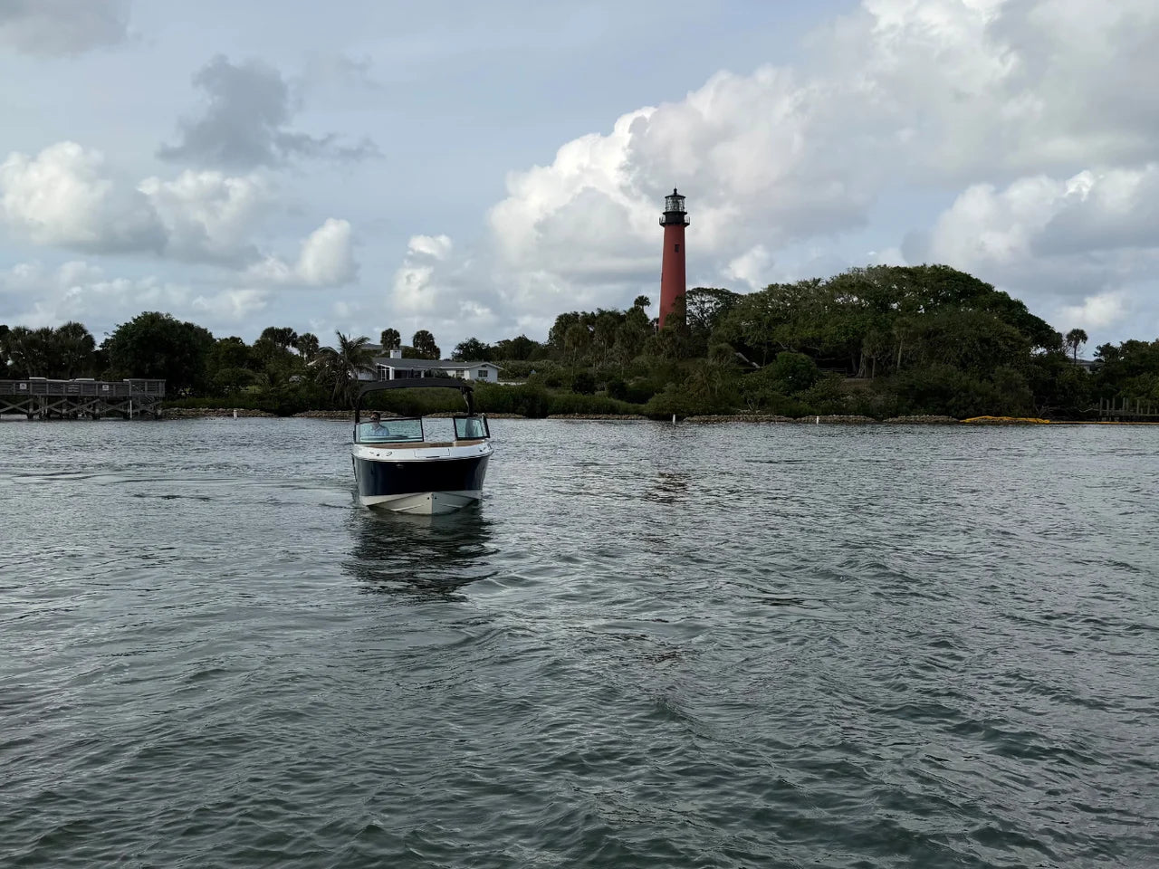 2026 Sea Ray SDX 250 Outboard 25.0 feet, Jupiter, Florida #2