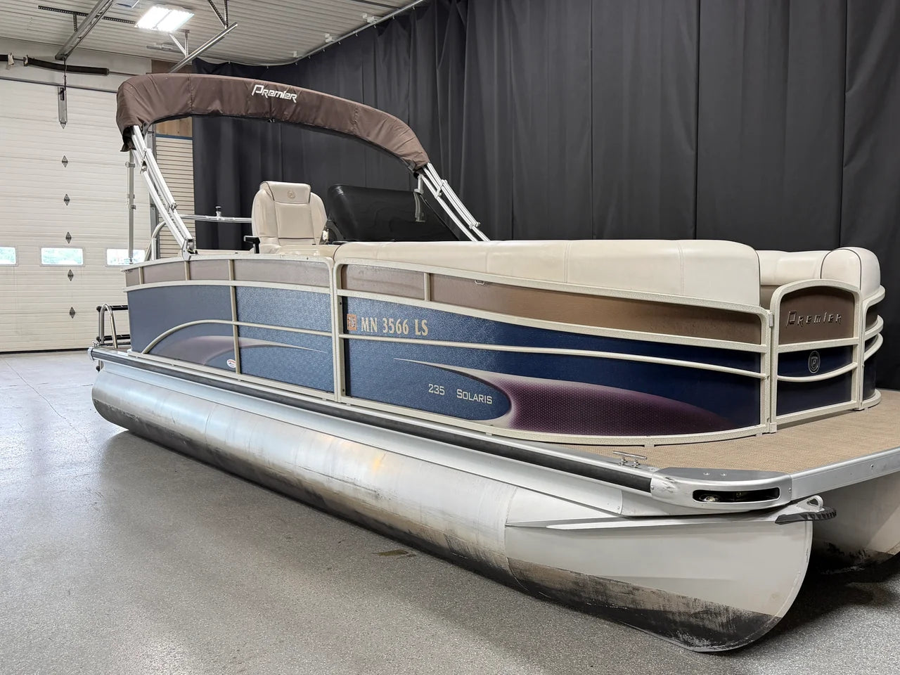 2014 Premier 235 SOLARIS 25.0 feet, Nisswa, Minnesota #4