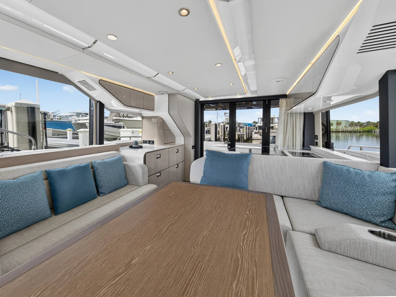 2026 Cruisers Yachts 57 FLY 57.0 feet, Stuart, Florida #117