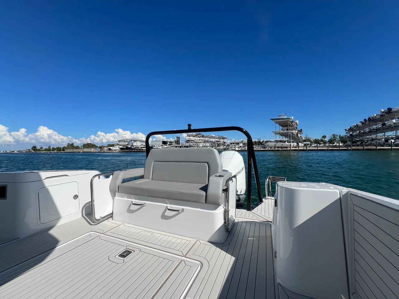 2026 Cruisers Yachts 38 VTR 38.0 feet, Sarasota, FL #24